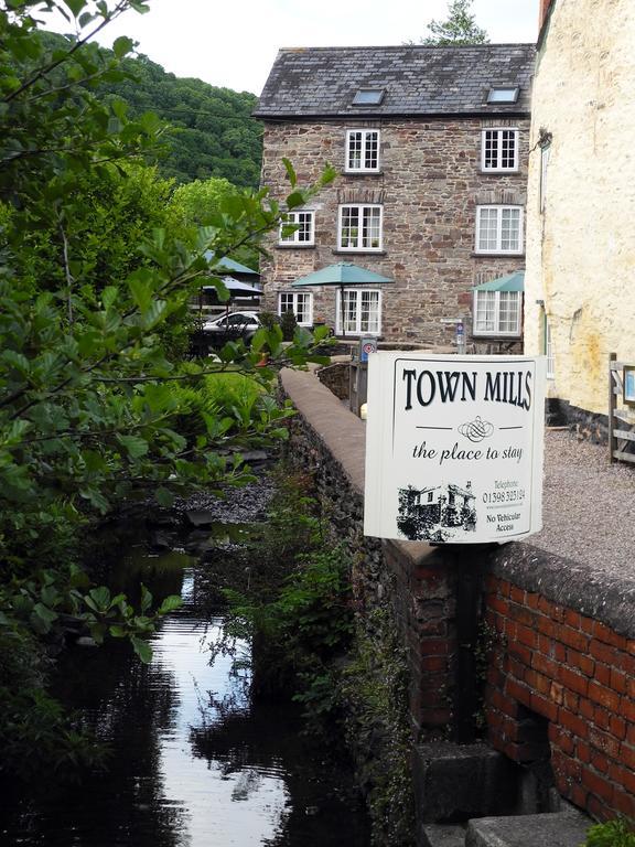 ダルバートン Town Mills Bed & Breakfast エクステリア 写真